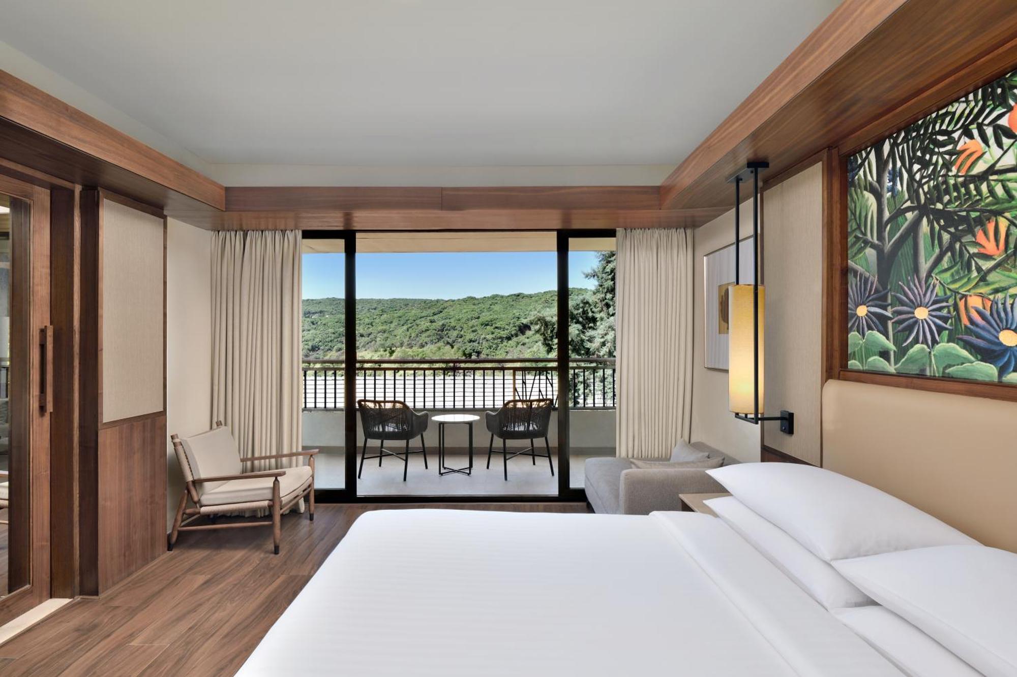Courtyard By Marriott Mahabaleshwar Hotel Bagian luar foto