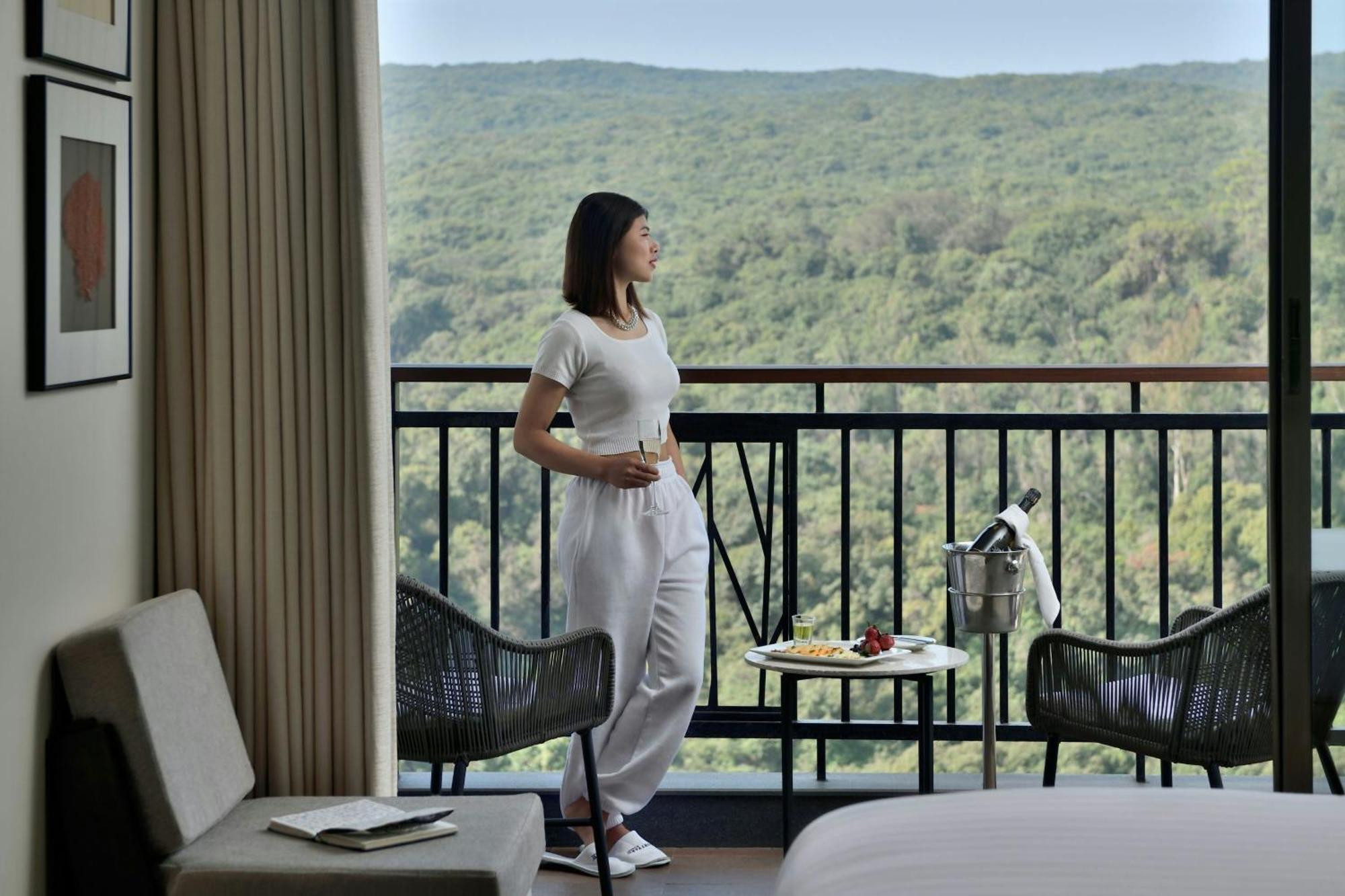 Courtyard By Marriott Mahabaleshwar Hotel Bagian luar foto