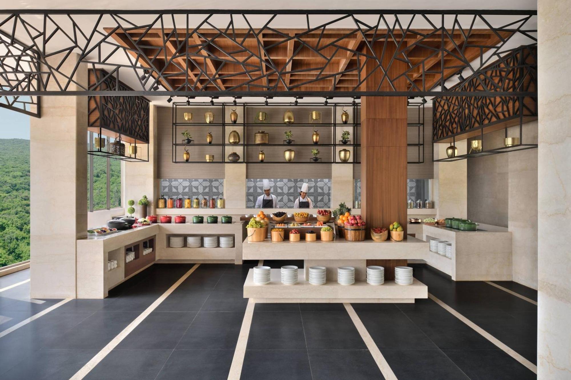 Courtyard By Marriott Mahabaleshwar Hotel Bagian luar foto