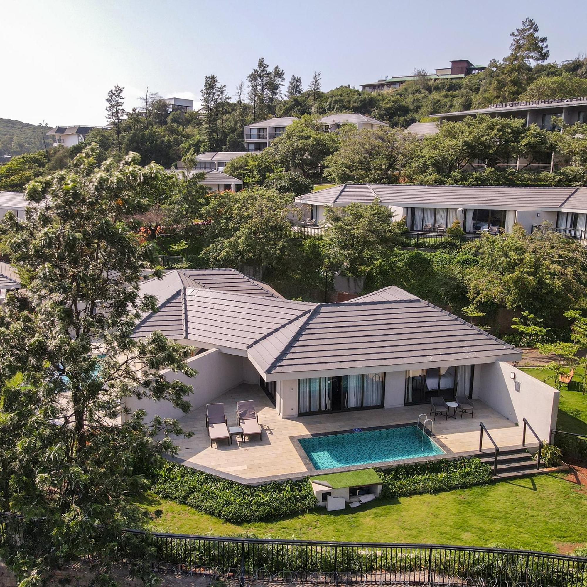 Courtyard By Marriott Mahabaleshwar Hotel Bagian luar foto